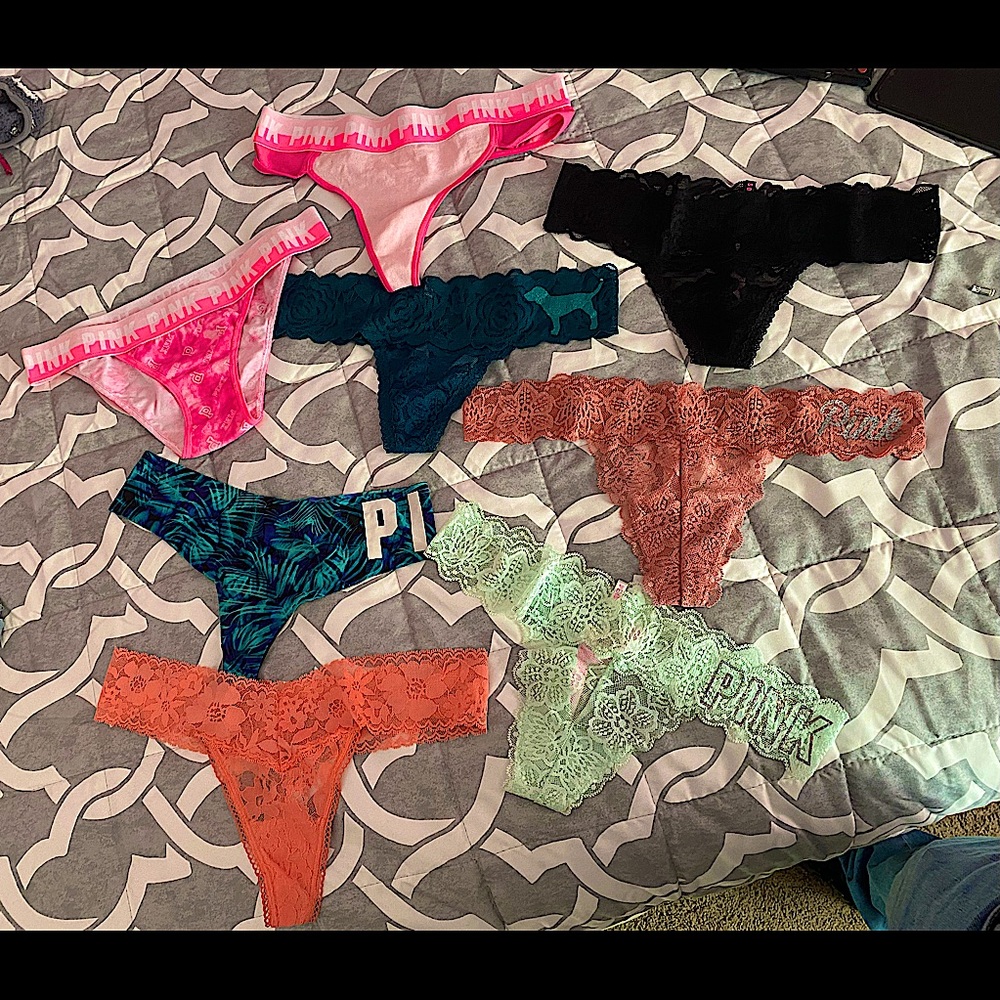 VS & PINK Thongs